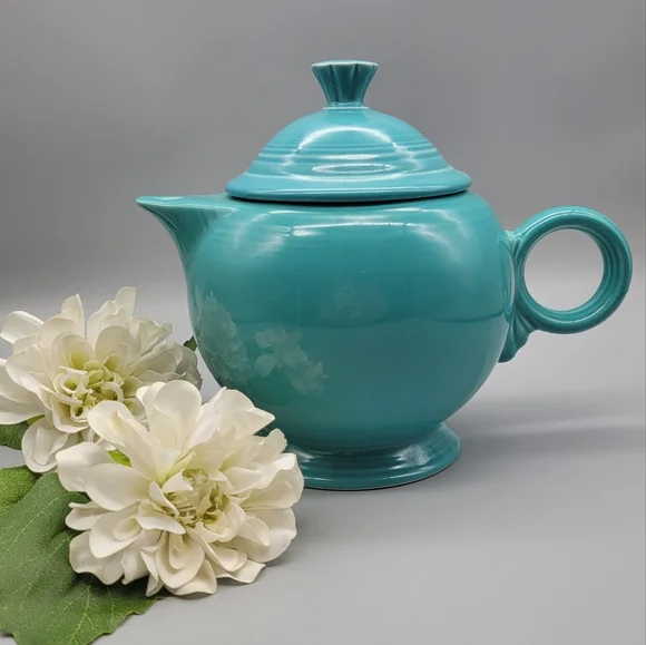 Vintage Fiesta Ware Homer Laughlin Large Turquoise Teapot - Picture 1 of 9